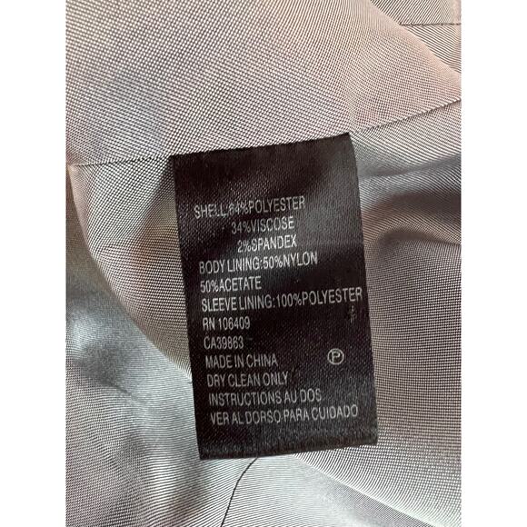 Tahari Dark Gray Cropped Blazer Button Closure Career Ruche Shoulders Size 10 - Picture 9 of 11